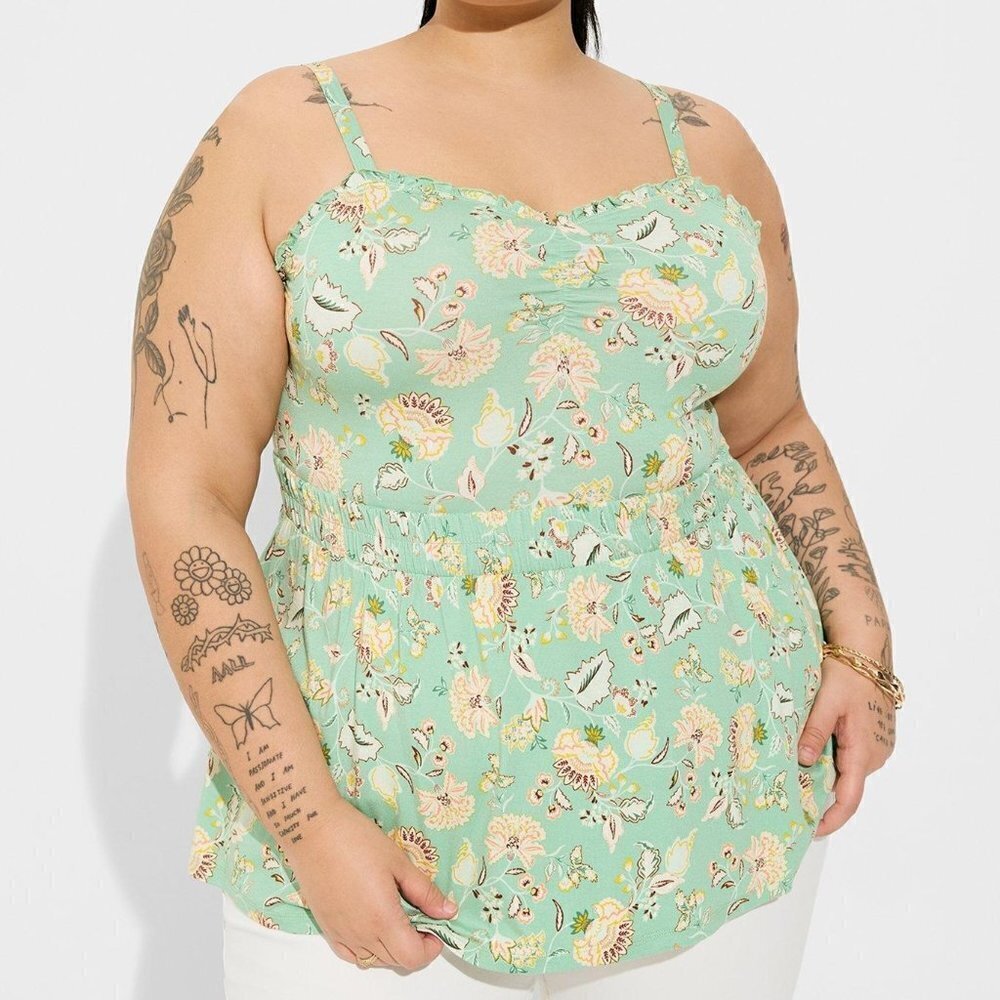 Torrid - Super Soft Sweetheart Ruched Babydoll Top in Hemlock Greet​​​​​​​​​​